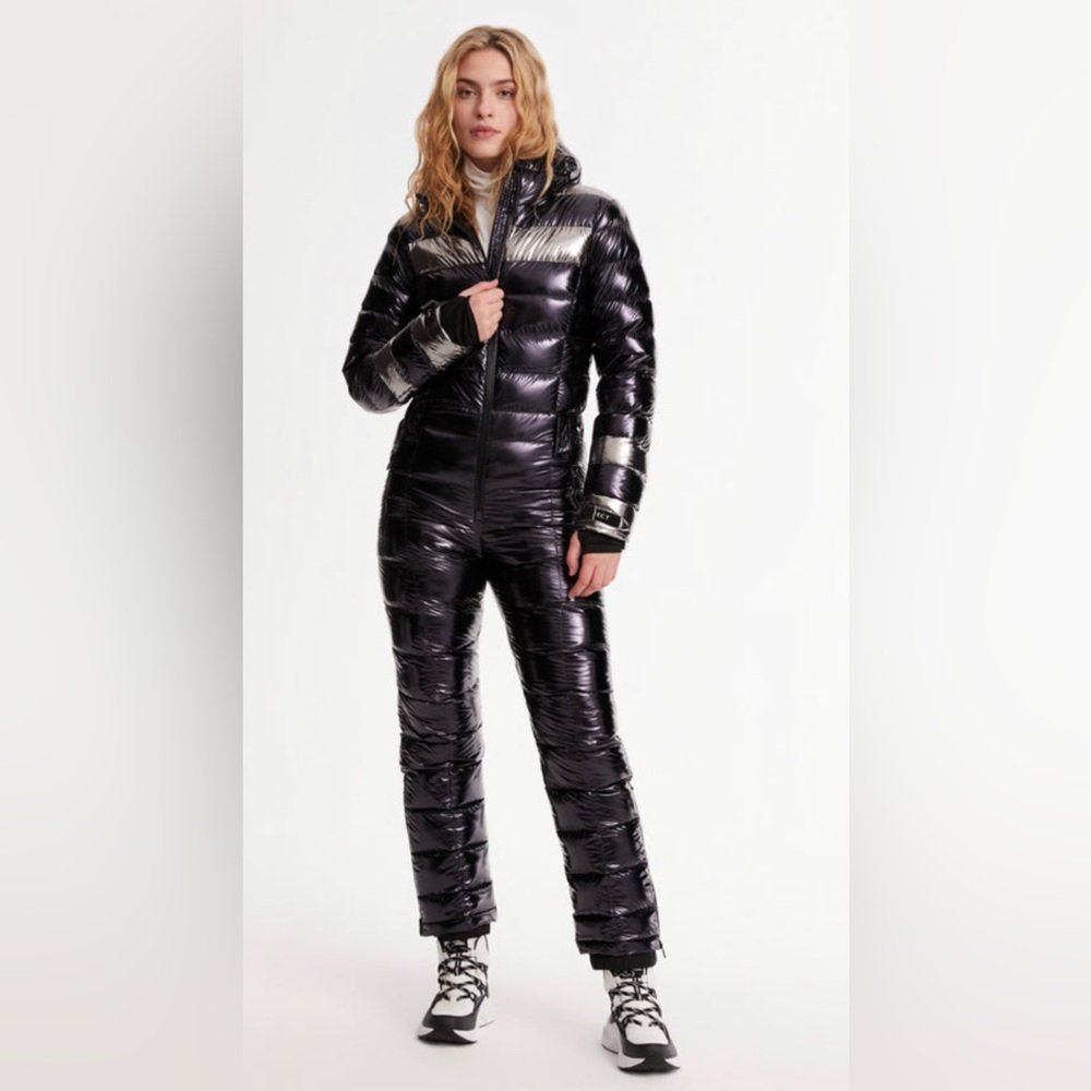 PERFECT MOMENT Cortina Snow Suit in Black Foil NWT